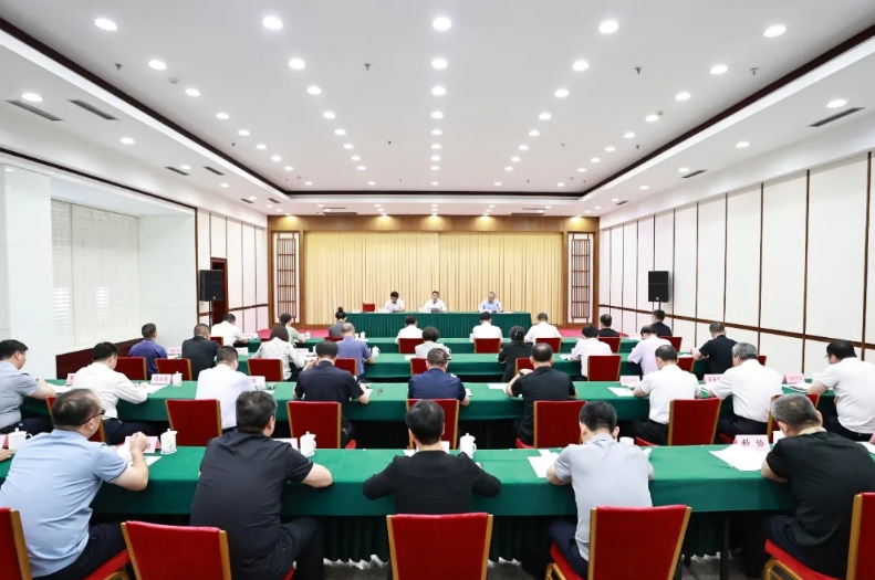 我市召開2024年食品安全委員會全體會議，深化監(jiān)管與服務(wù)創(chuàng)新